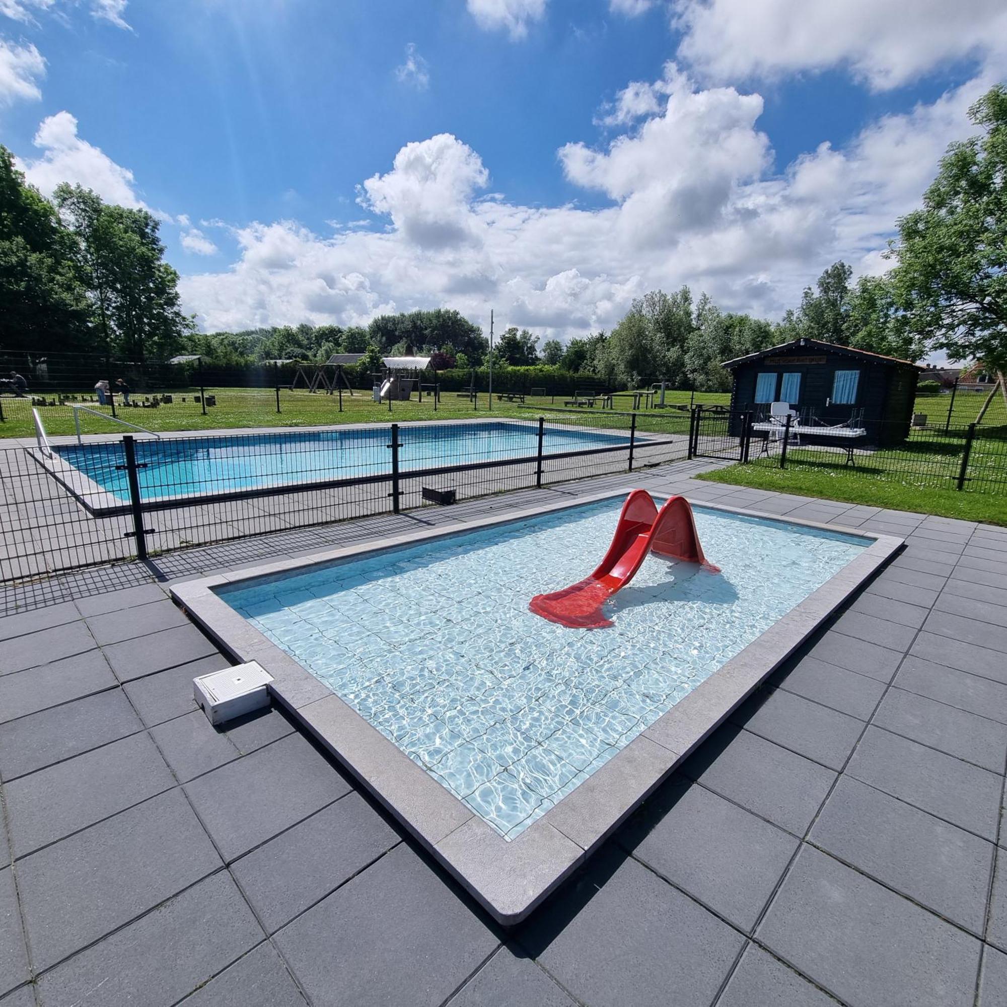 Luxus Familienvilla Mit Jacuzzi & Sauna 2 Tzummarum Экстерьер фото